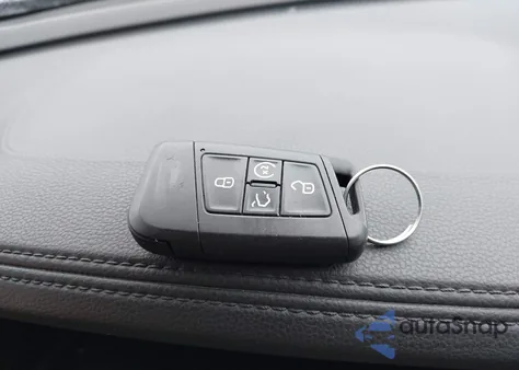 2020 Volkswagen Atlas Cross Sport 2.0T Sel/2.0T Sel Premium/2.0T Sel Premium R-Line/2.0T Sel R-Line from USA, damaged, VIN 1V2MC2CA3LC207136